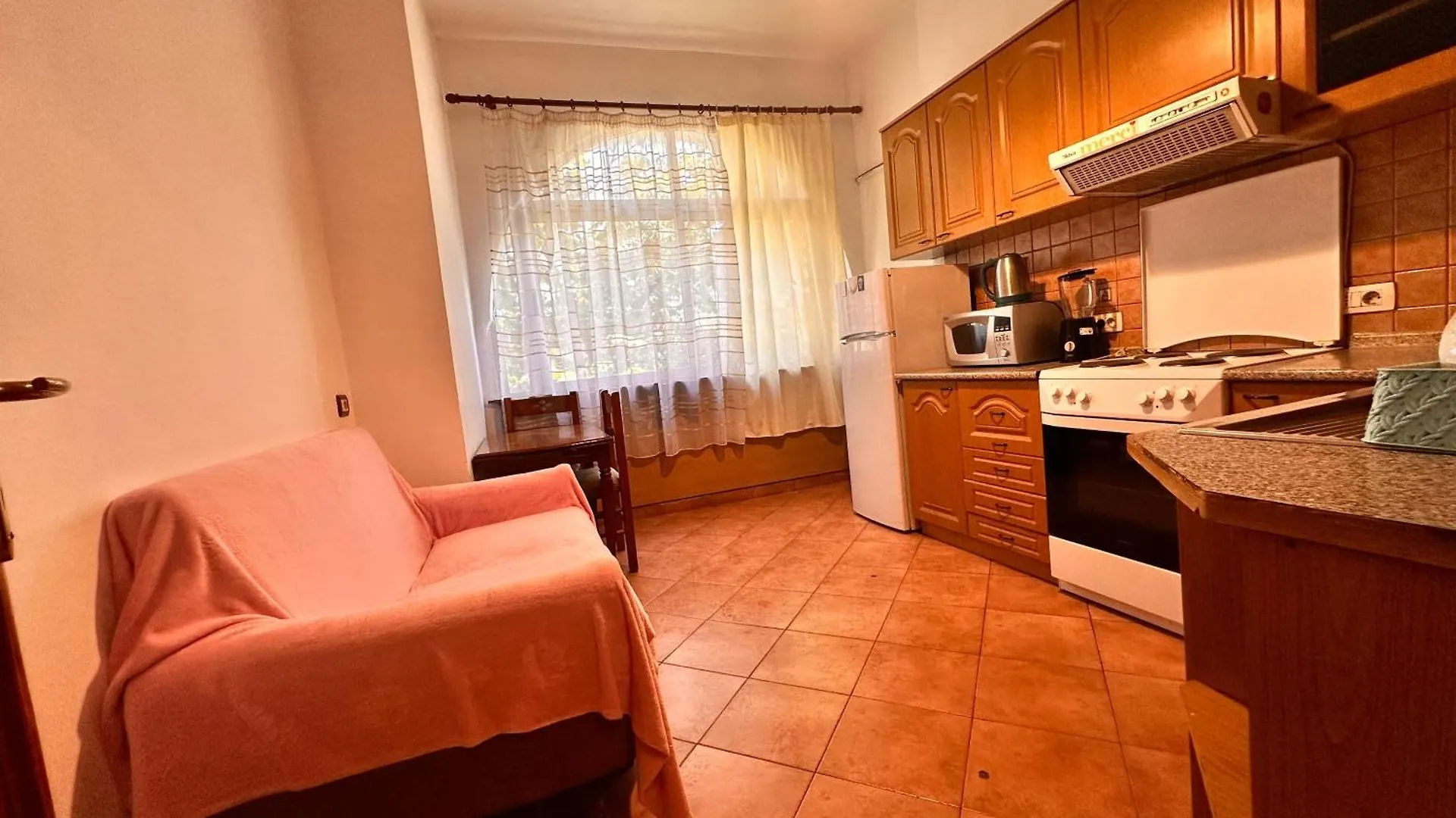 טיראנה Comfort Apartment